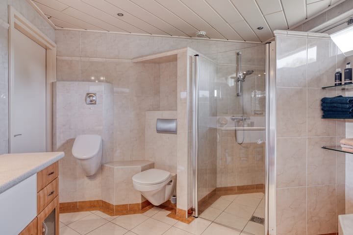 Foto 17 van Gronausestraat 221