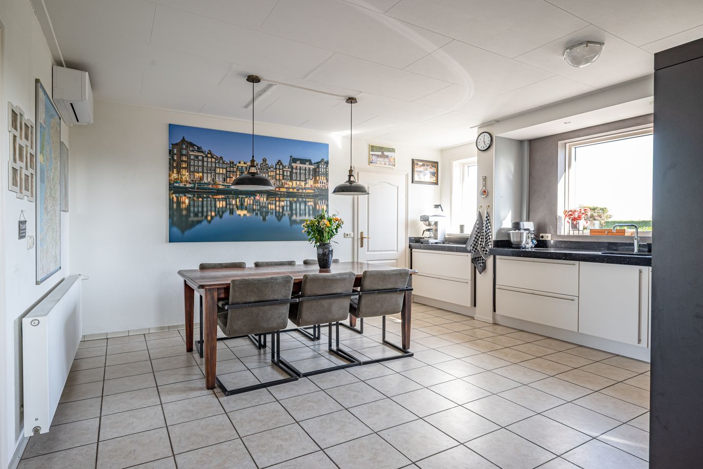 Foto 35 van Zuidermiddenweg 17-1