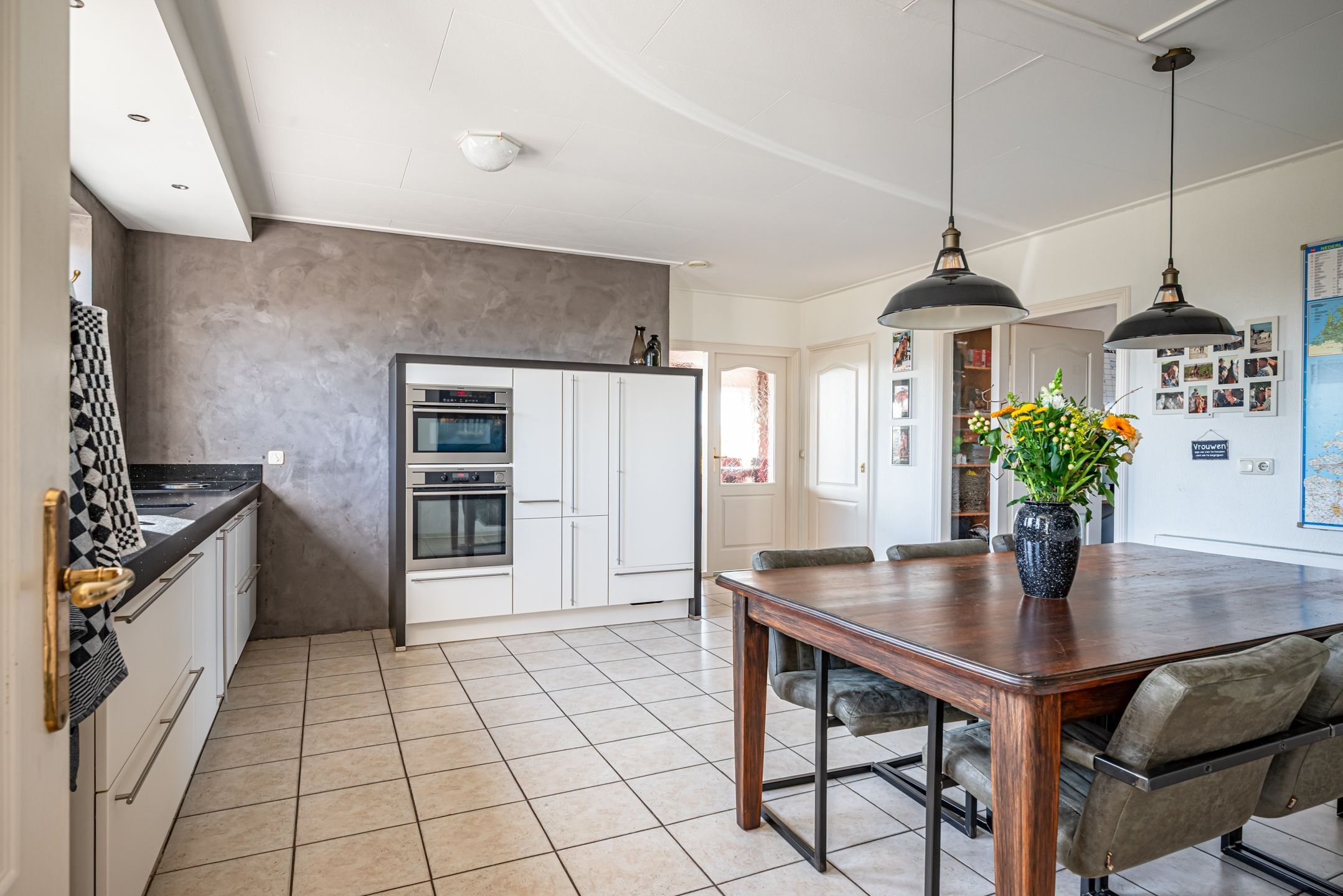 Foto 36 van Zuidermiddenweg 17-1