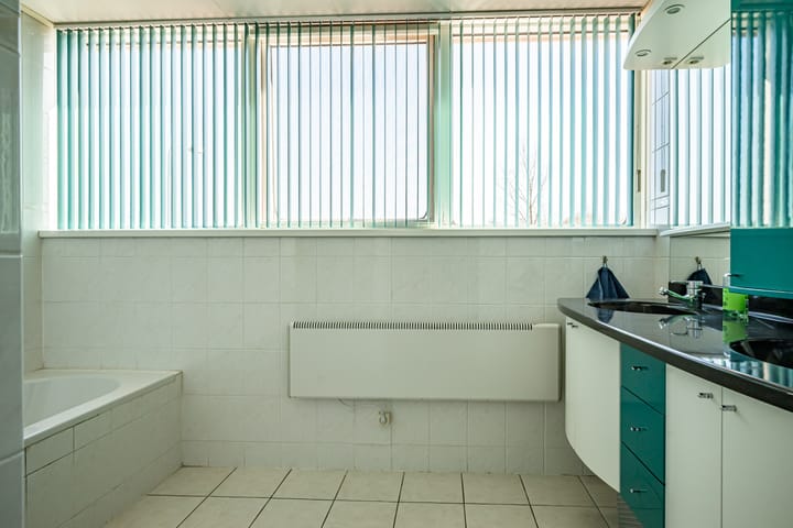 Foto 48 van Zuidermiddenweg 17-1