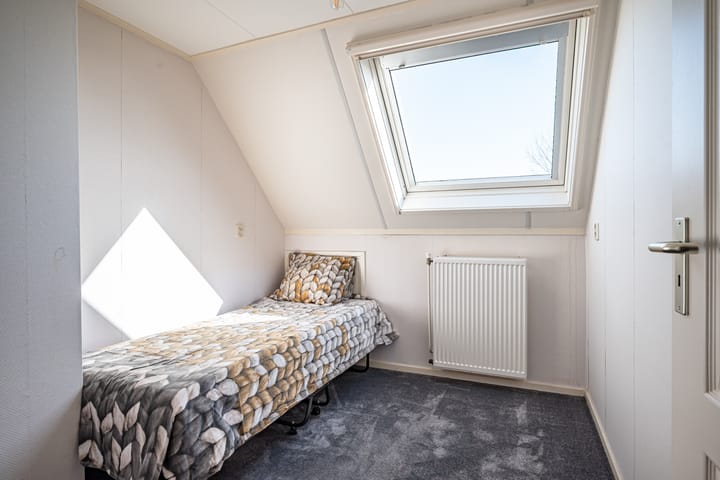 Foto 49 van Zuidermiddenweg 17-1