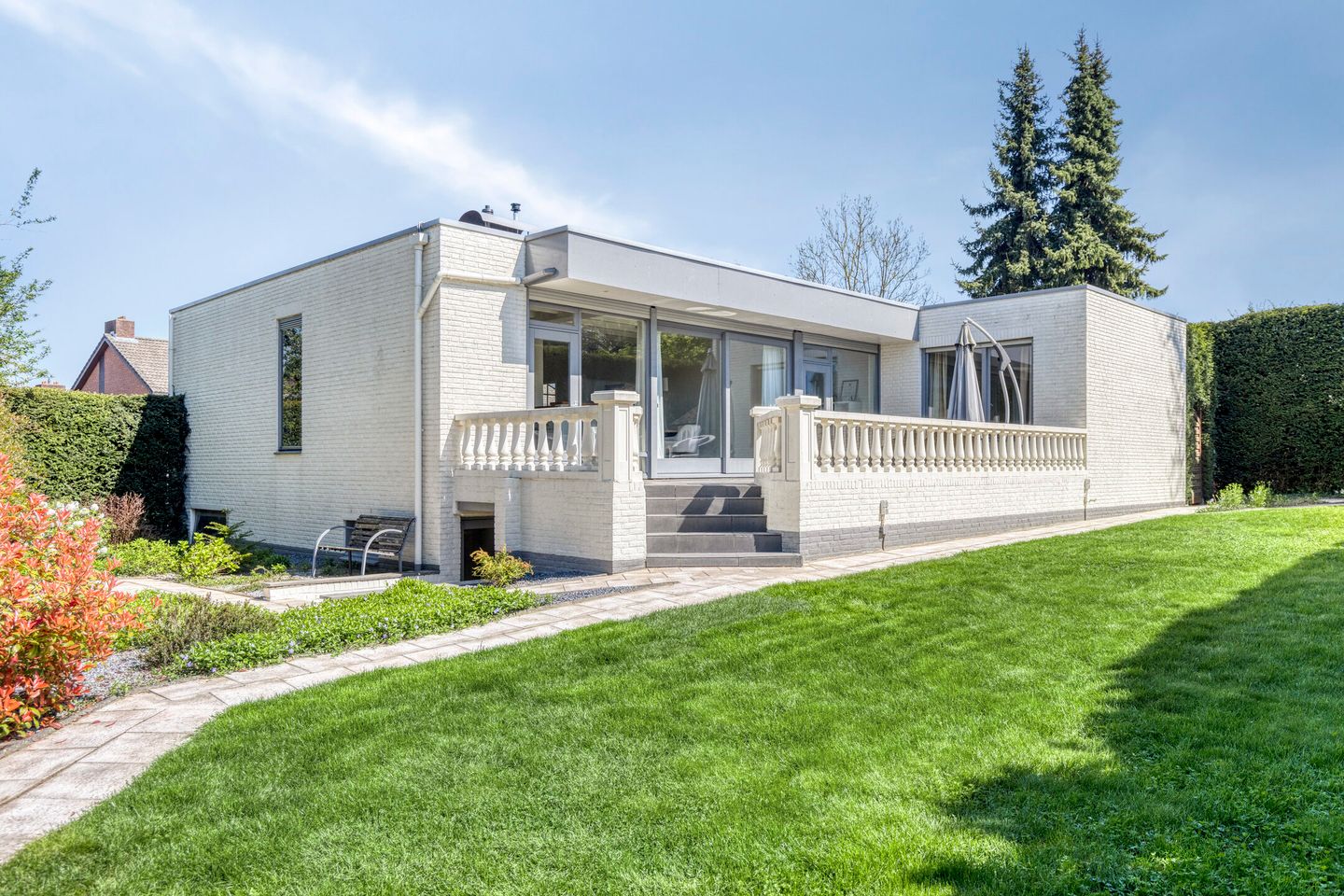 Photo 50 of Manzardstraat 5