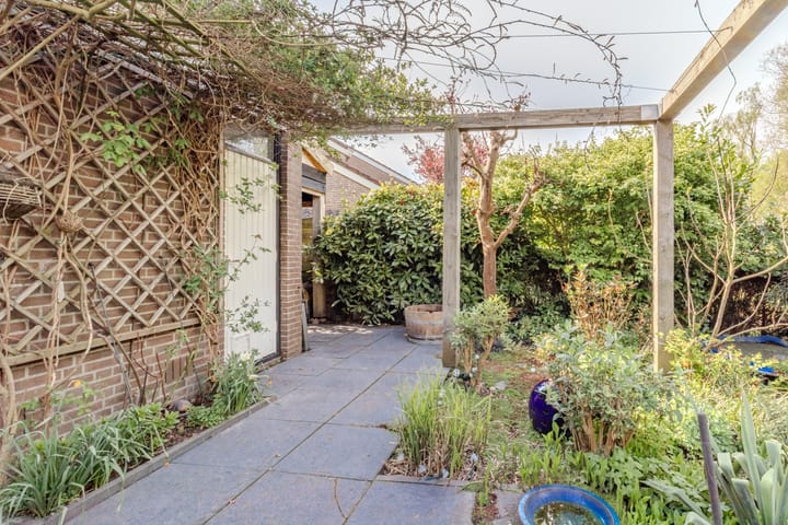 Foto 32 van Baetenburg 8