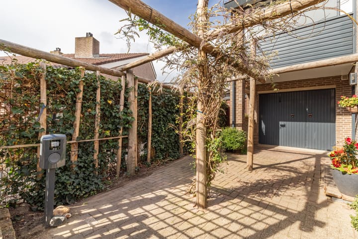 Foto 34 van Baetenburg 8