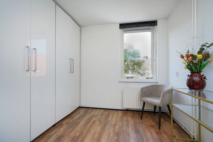 Foto 29 van Dovenetel 19