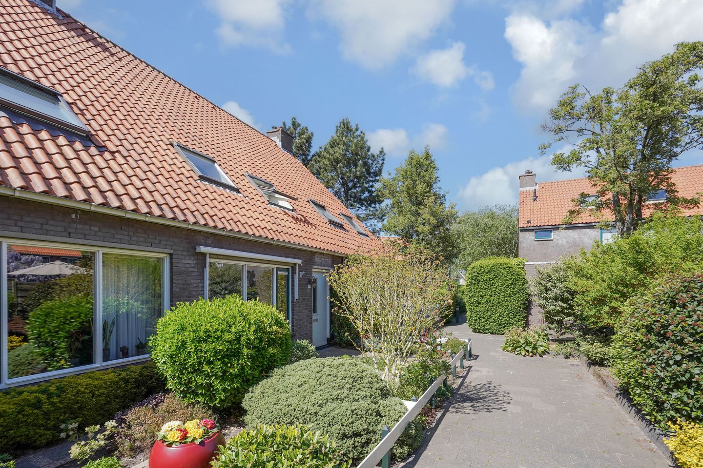 Photo 44 of Dovenetel 19