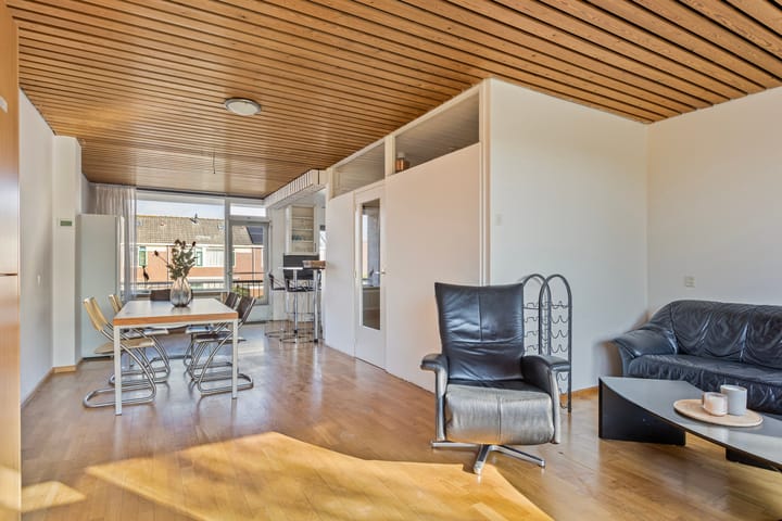 Foto 13 van Welleweg 24