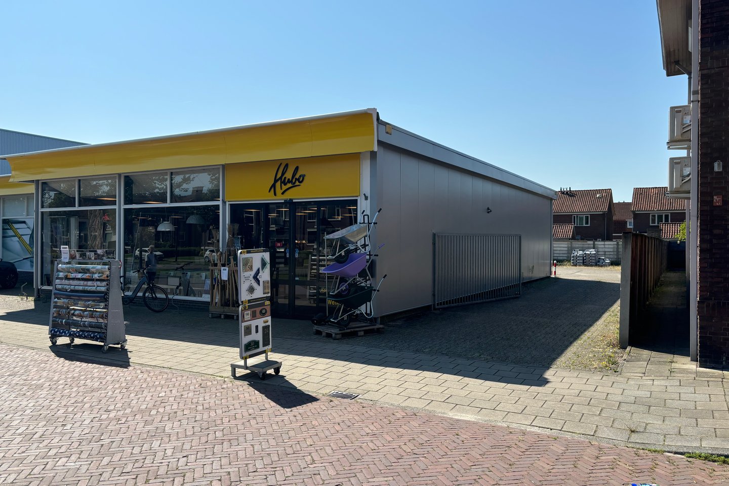 View photo 2 of Gronausestraat 1046-A