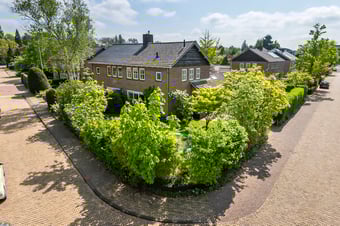Dokter Biegelstraat 18 secondary image