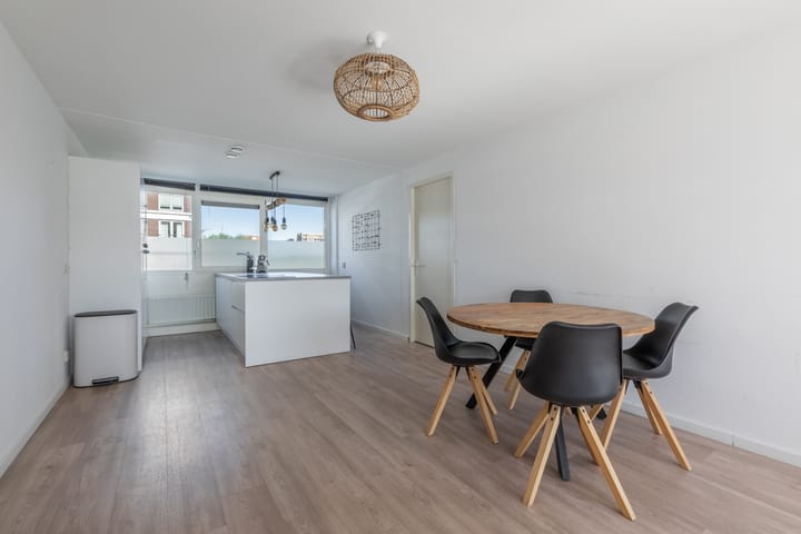 Photo 8 of Ekingenstraat 96