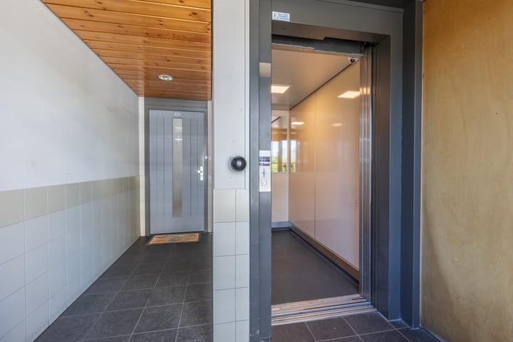 Photo 41 of Ekingenstraat 96