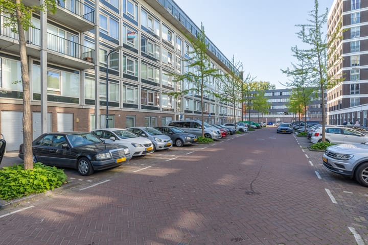 Photo 45 of Ekingenstraat 96