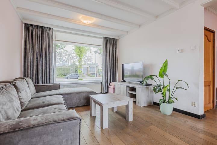 Foto 7 van Burgemeester Elkhuizenlaan 56