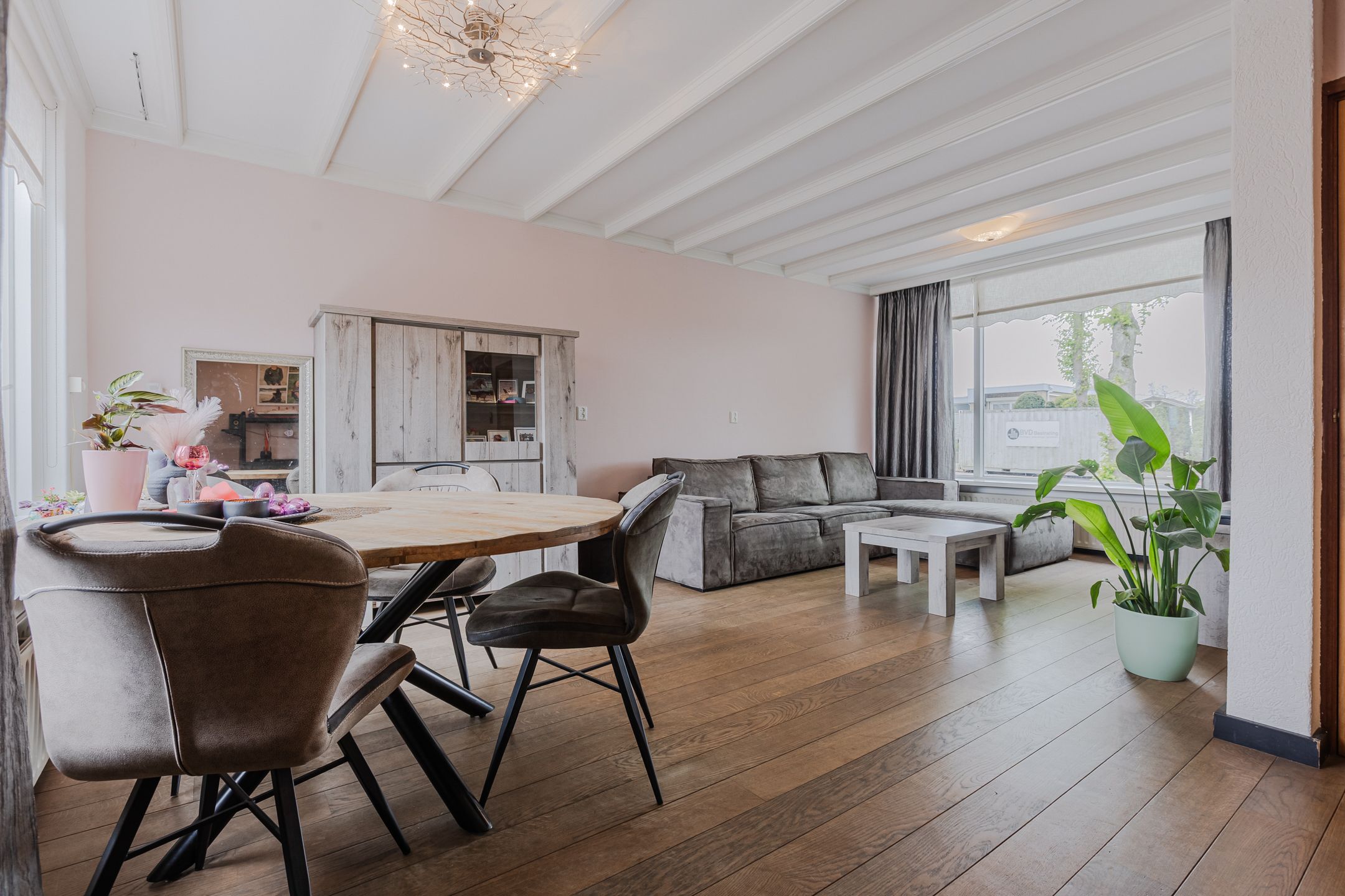 Foto 12 van Burgemeester Elkhuizenlaan 56