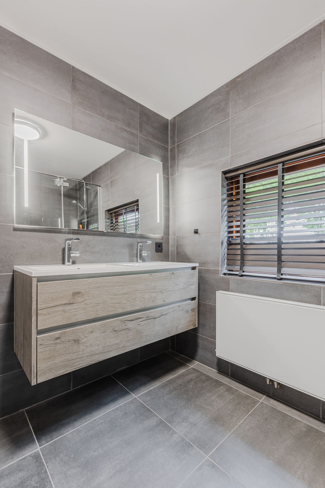 Foto 31 van Burgemeester Elkhuizenlaan 56