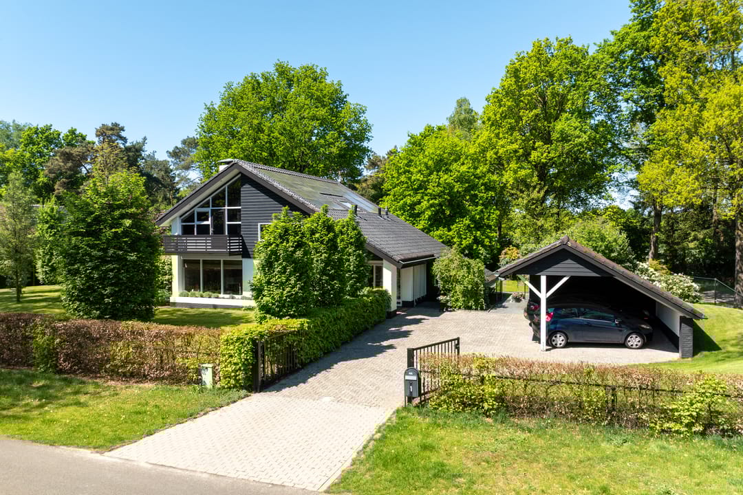 Photo 2 of Jachtlaan 1