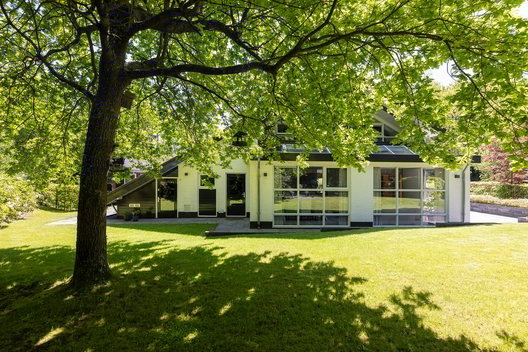 Photo 52 of Jachtlaan 1