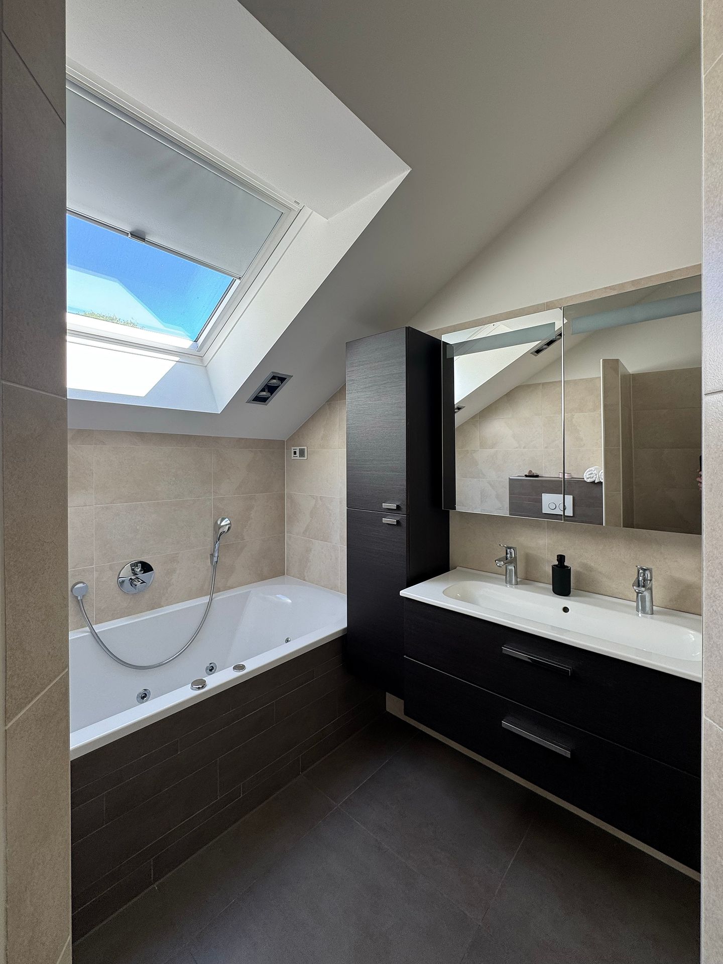 Photo 49 of Jachtlaan 1