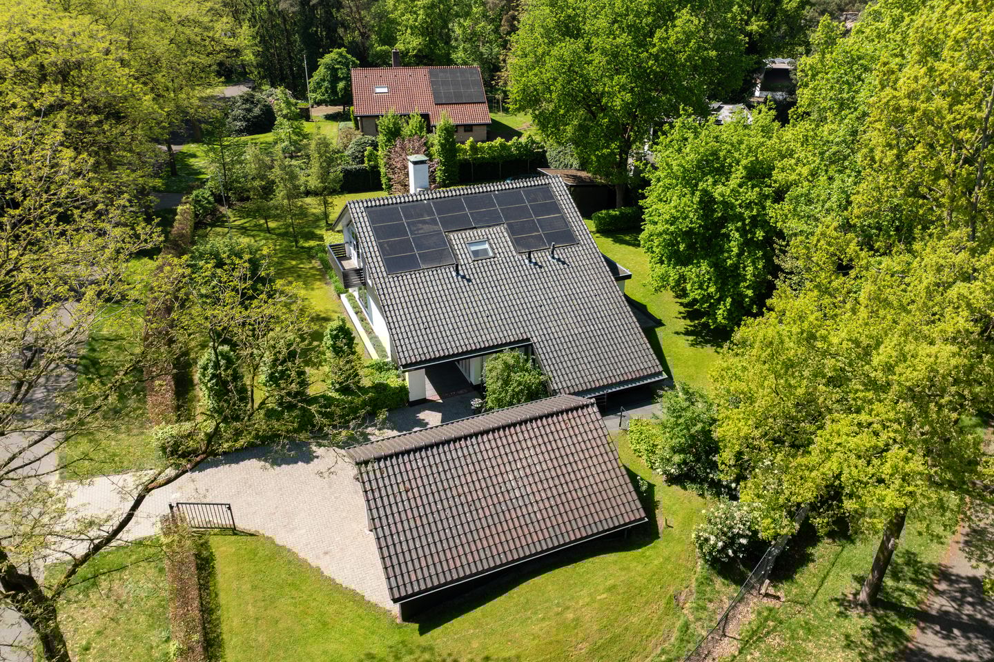 Photo 70 of Jachtlaan 1