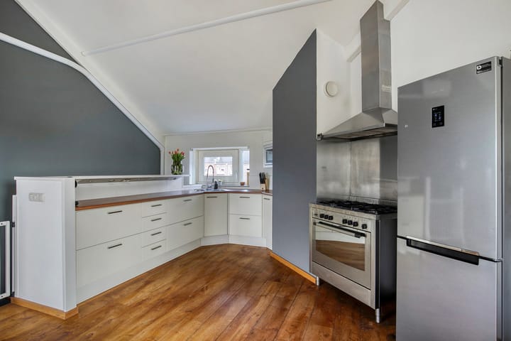 Photo 3 of Bovenmeester 19