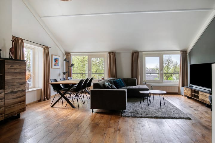 Foto 11 van Bovenmeester 19