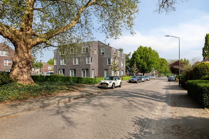 Foto 18 van Bovenmeester 19