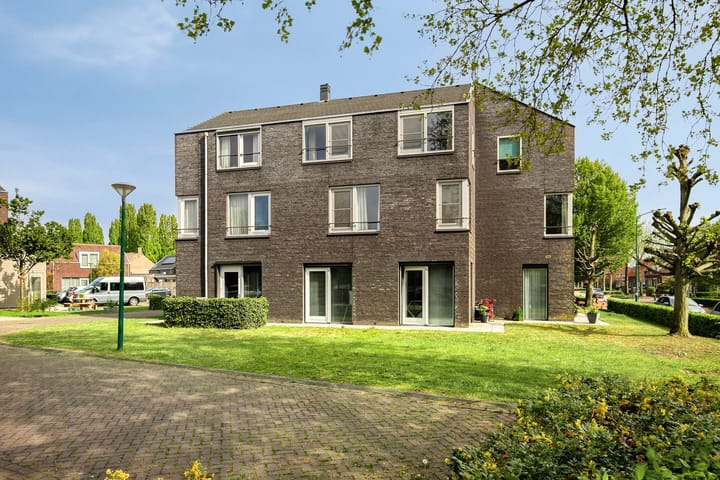 Foto 32 van Bovenmeester 19