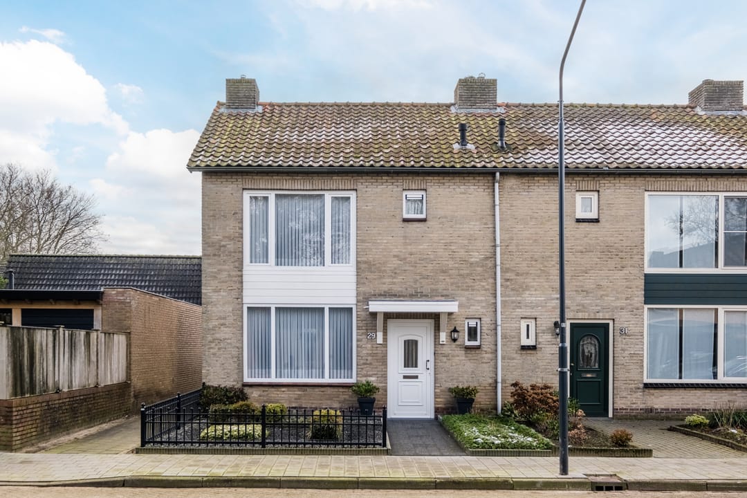 Foto 2 van Plonderijen 29