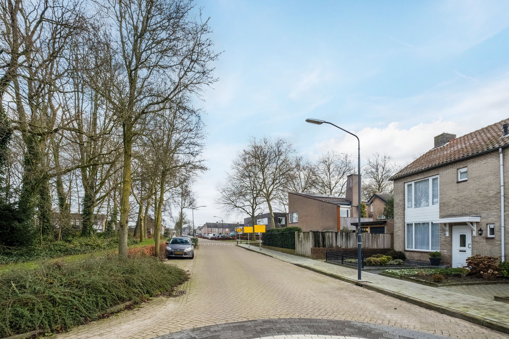 Foto 3 van Plonderijen 29