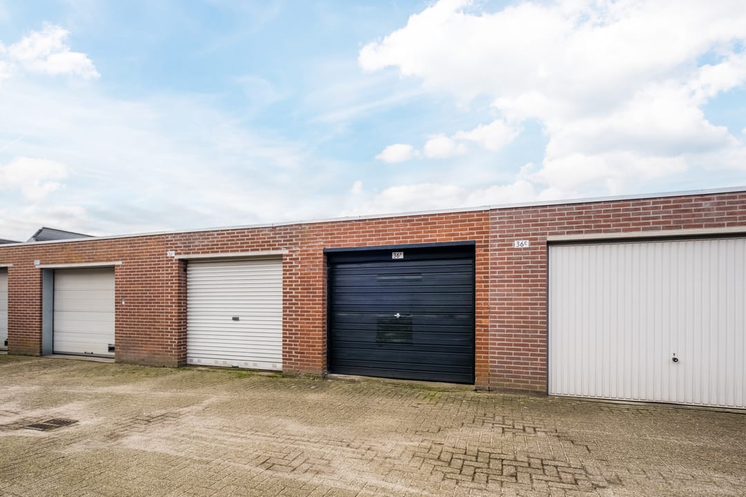 Foto 28 van Plonderijen 29