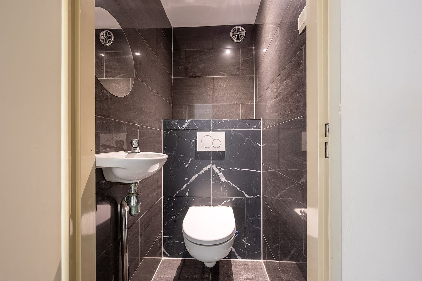 Photo 25 of Nachtwachtlaan 151