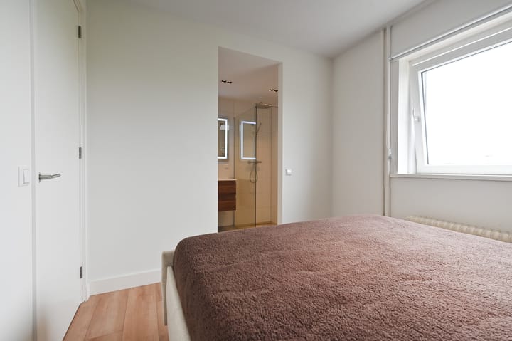 Foto 15 van Hengelolaan 1150-D