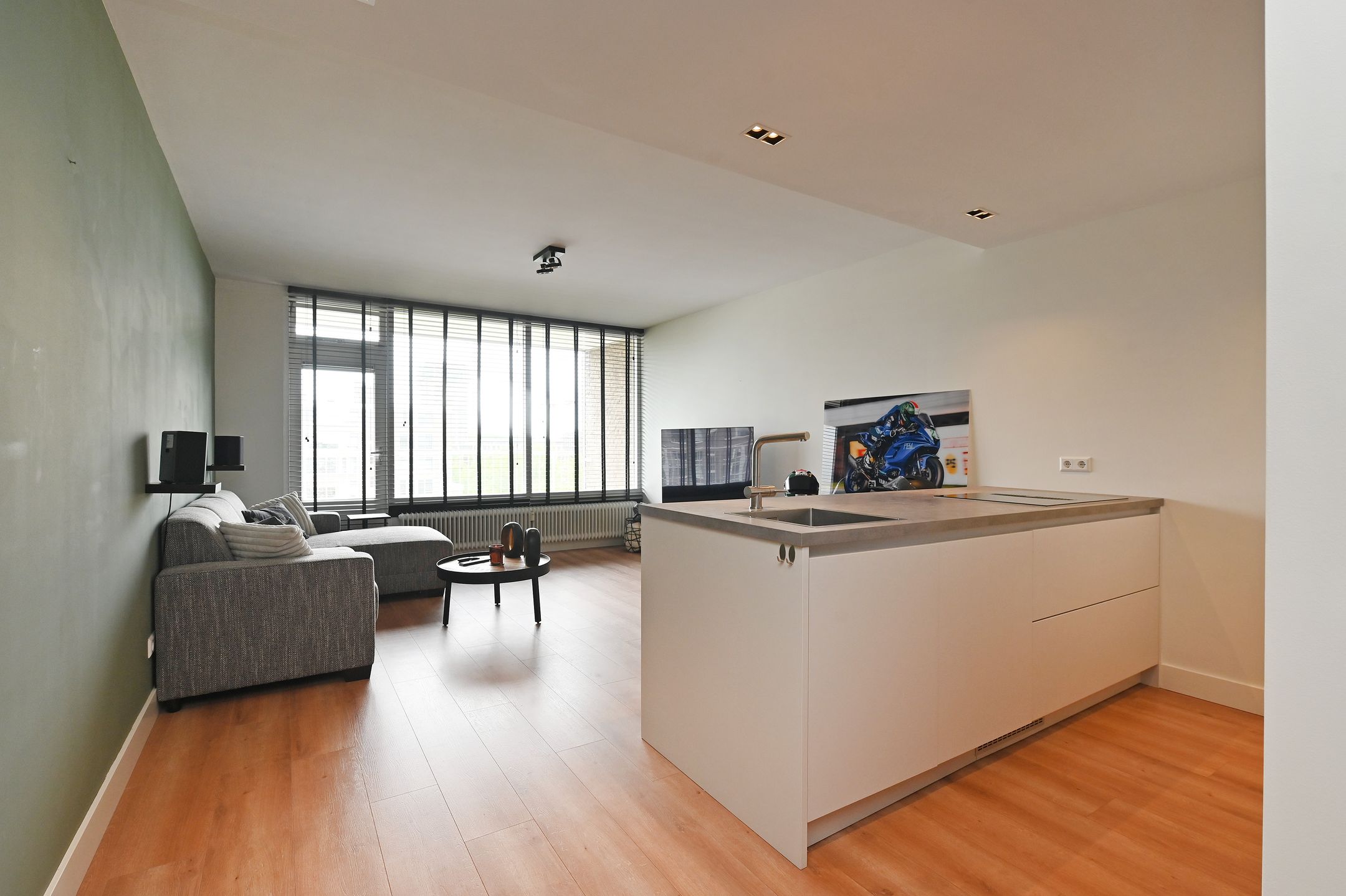 Foto 18 van Hengelolaan 1150-D