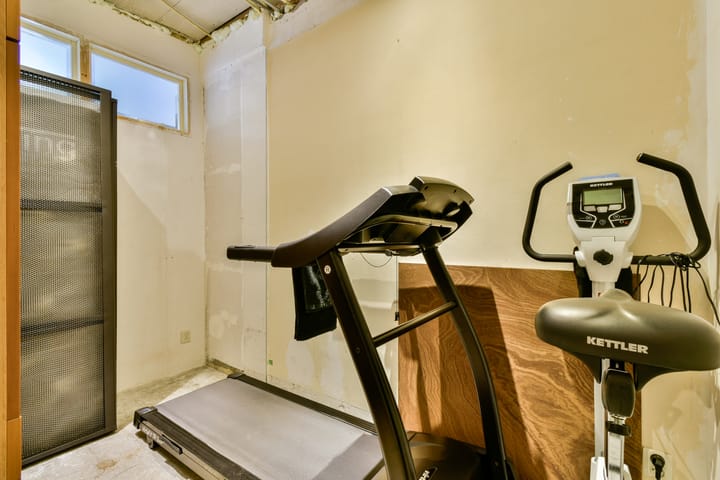 Photo 19 of Vechtstraat 65-H