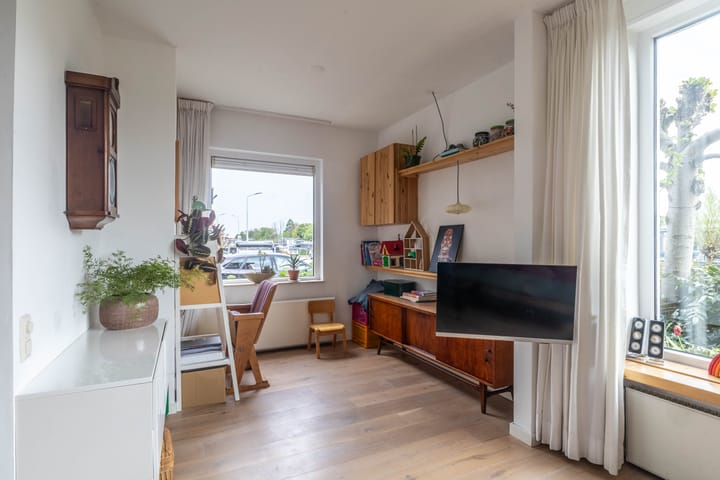 Foto 9 van Nieuwemeerdijk 13