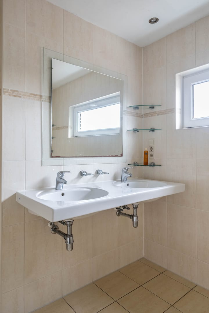 Foto 31 van Nieuwemeerdijk 13