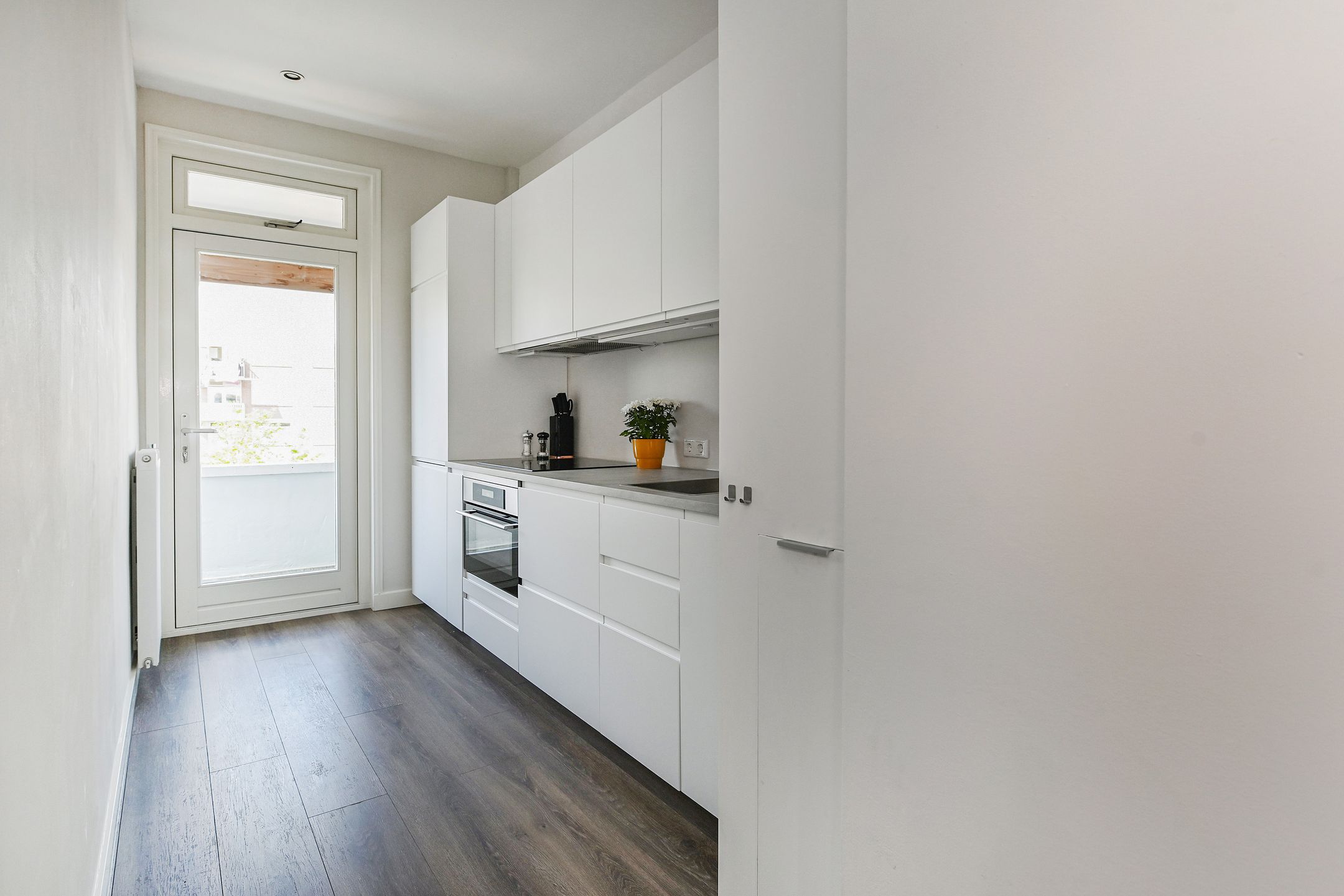 Photo 3 of Loosduinse Hoofdstraat 253