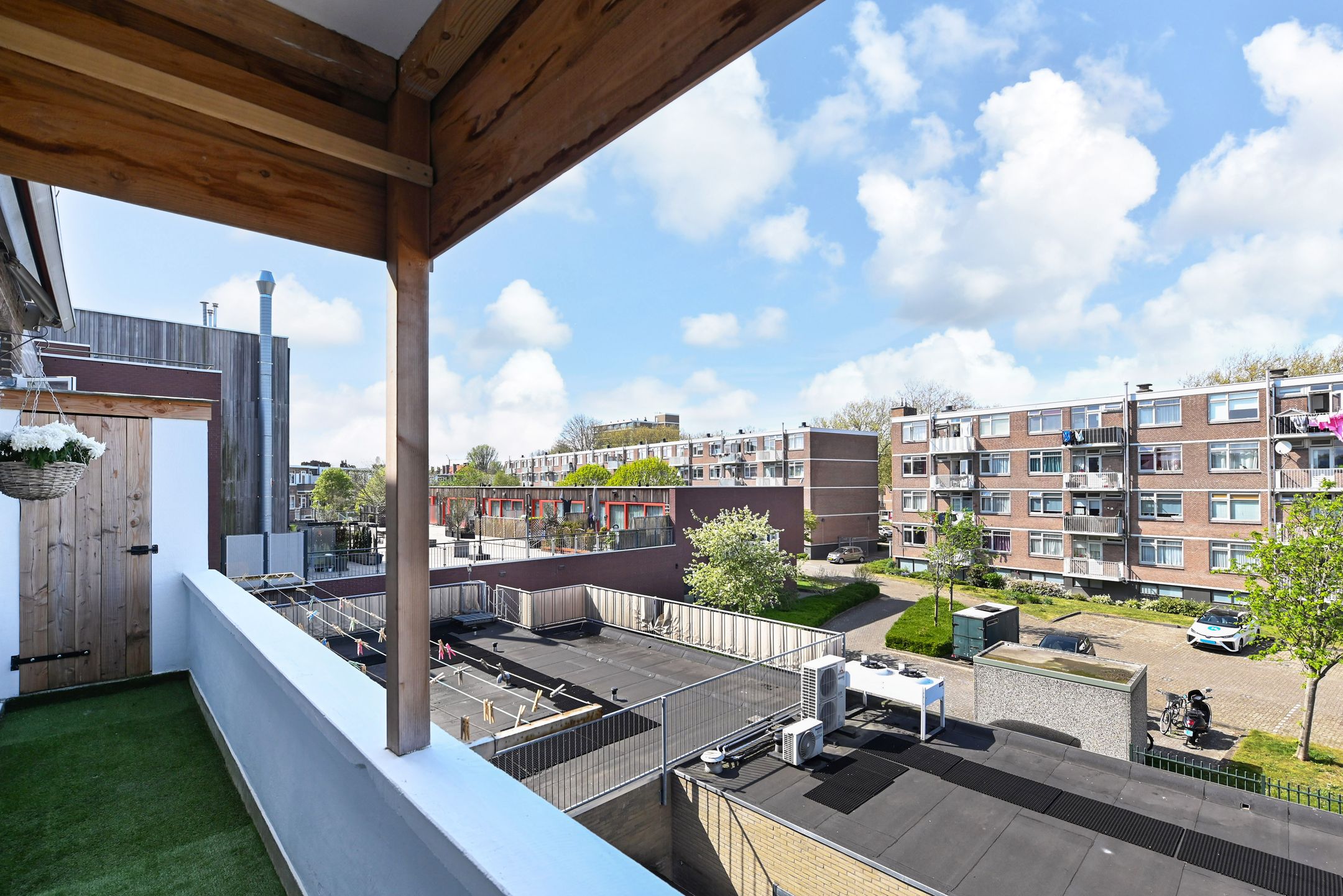 Photo 18 of Loosduinse Hoofdstraat 253