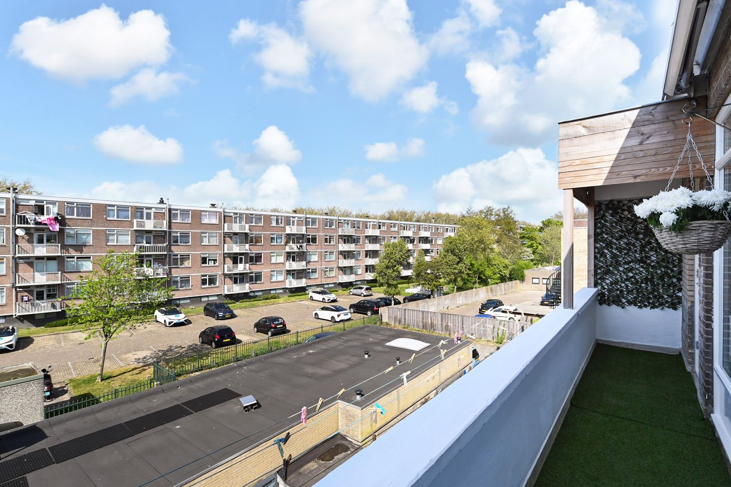 Photo 19 of Loosduinse Hoofdstraat 253