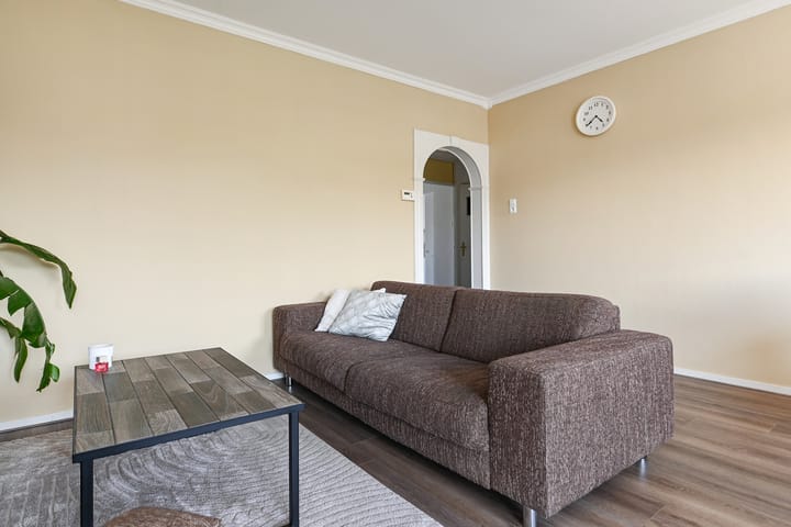 Foto 23 van Loosduinse Hoofdstraat 253