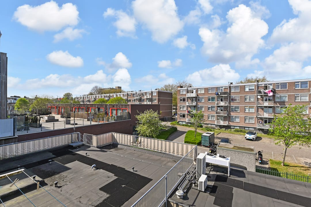 Photo 37 of Loosduinse Hoofdstraat 253