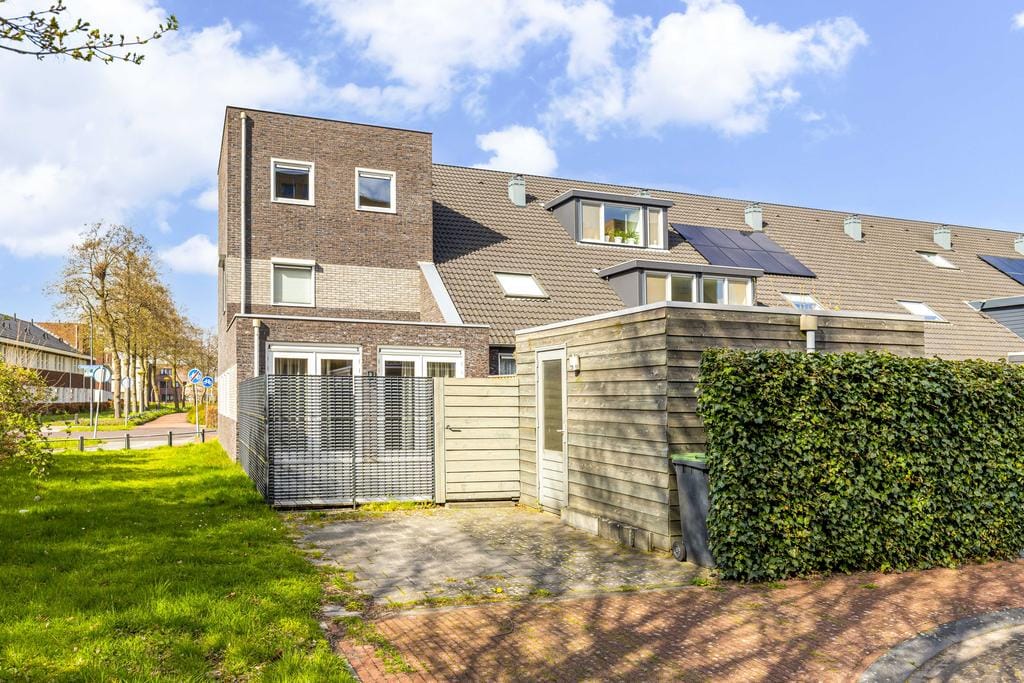 Photo 22 of Koningsbergenstraat 2