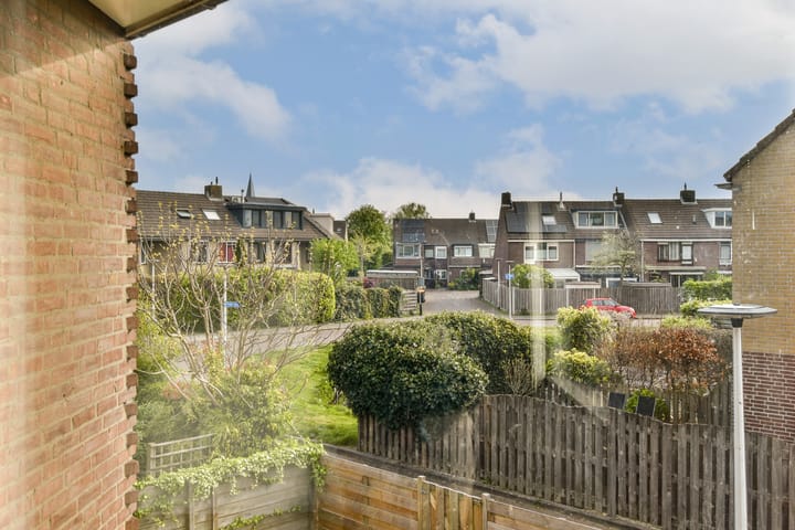 Foto 17 van Van Zonneveldstraat 9