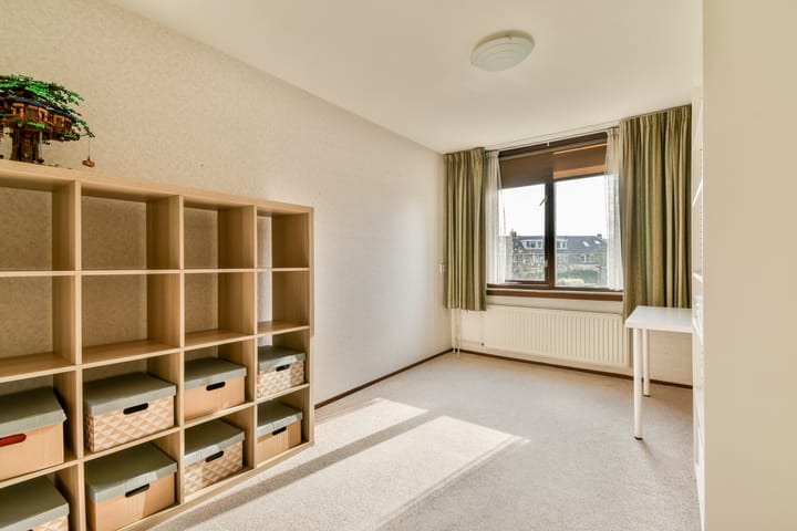 Foto 18 van Van Zonneveldstraat 9