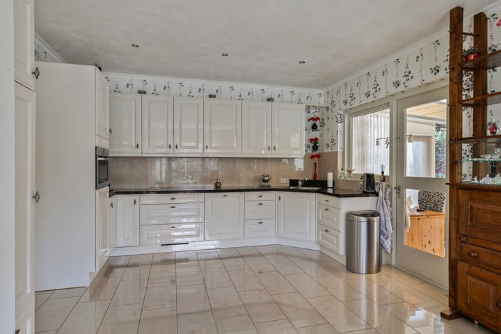 Photo 6 of Emmalaan 20