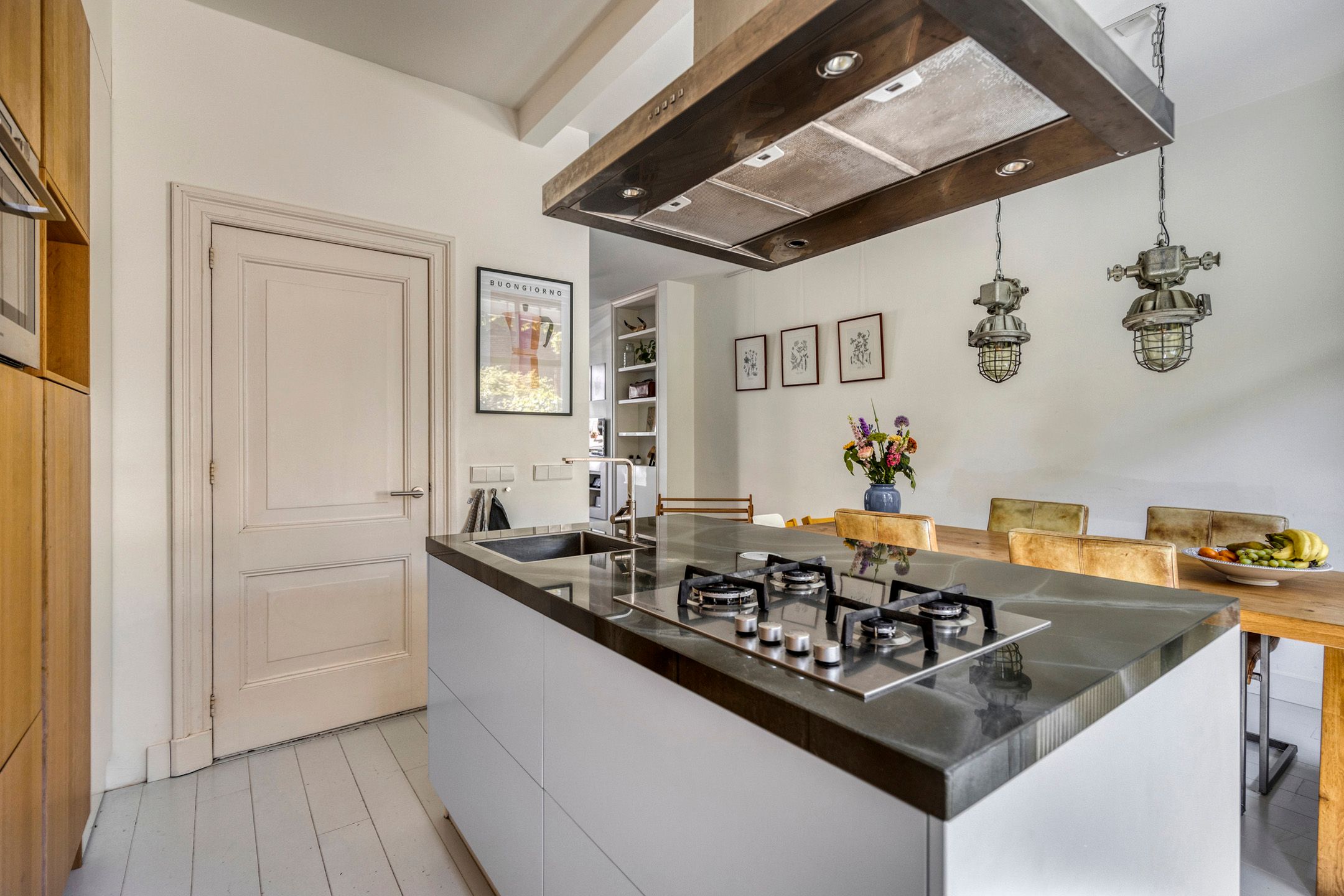 Foto 18 van Sloetstraat 21