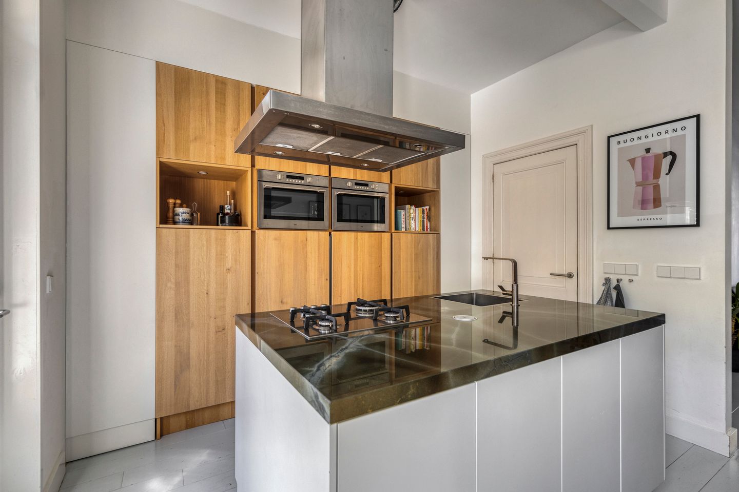 Foto 19 van Sloetstraat 21