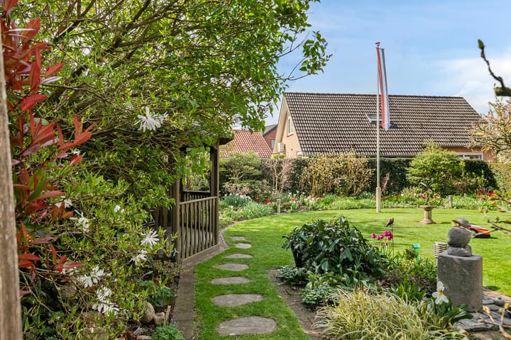 Photo 34 of Emmalaan 20