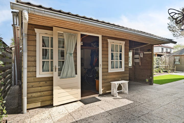 Photo 37 of Emmalaan 20