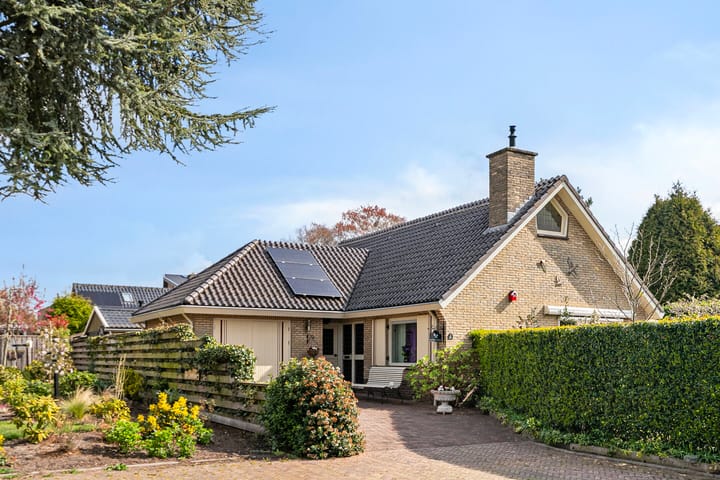 Photo 38 of Emmalaan 20